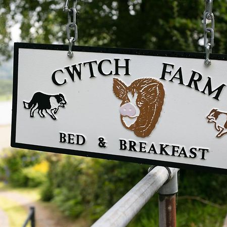 Cwtch Farm Bed & Breakfast Ystalyfera 외부 사진