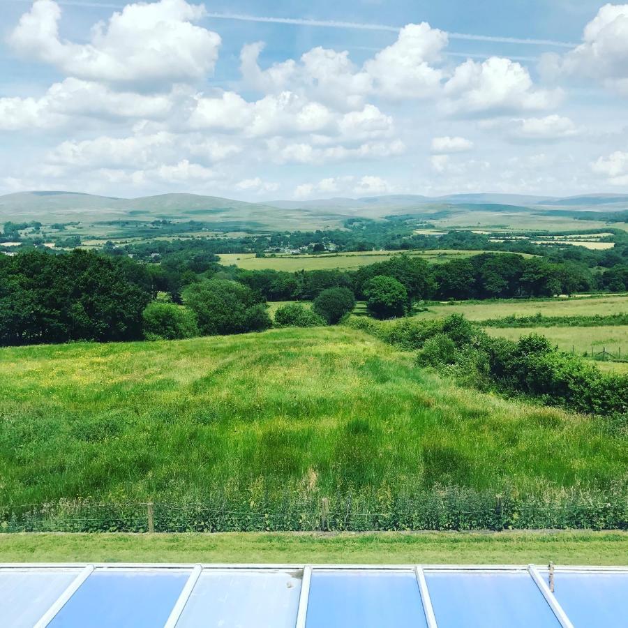 Cwtch Farm Bed & Breakfast Ystalyfera 외부 사진